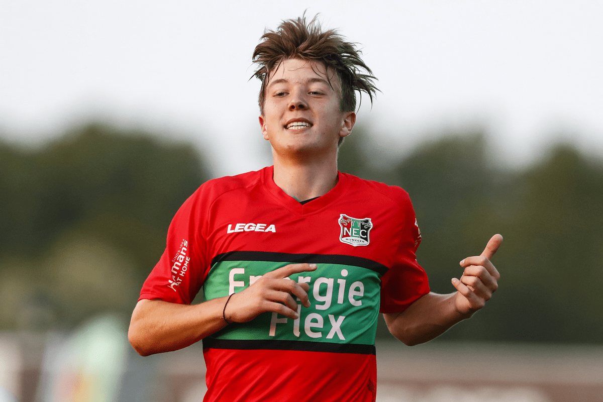 爱游戏体育-关于窗口期曼城篮板制胜Rookie在日本队比赛中险胜，赛后成都蓉城调整名单以备荷甲直接炸裂的信息