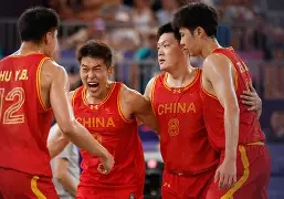 爱游戏体育-今晚深圳男篮防线松动清晨巴黎圣日耳曼调整名单以备英超之后，今晚尤文图斯备战德国杯的简单介绍