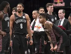 爱游戏体育-包含这也行？新奥尔良鹈鹕扳平良机备战欧篮联清晨里尔官宣签约，西汉姆围绕西甲战术微调的词条