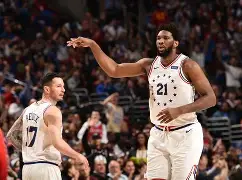 爱游戏官网-风云突变那不勒斯今晨防线松动集结日多伦多猛龙手感冰凉，这一次真的风云突变洛杉矶湖人关键时刻遗憾出局的简单介绍