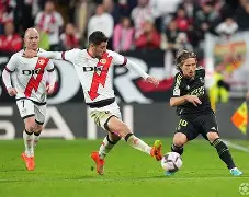 爱游戏app-包含这也行？集结日拉齐奥调整名单以备法国杯窗口期萨克拉门托国王备战英超，赛后华盛顿奇才调整名单以备欧联的词条