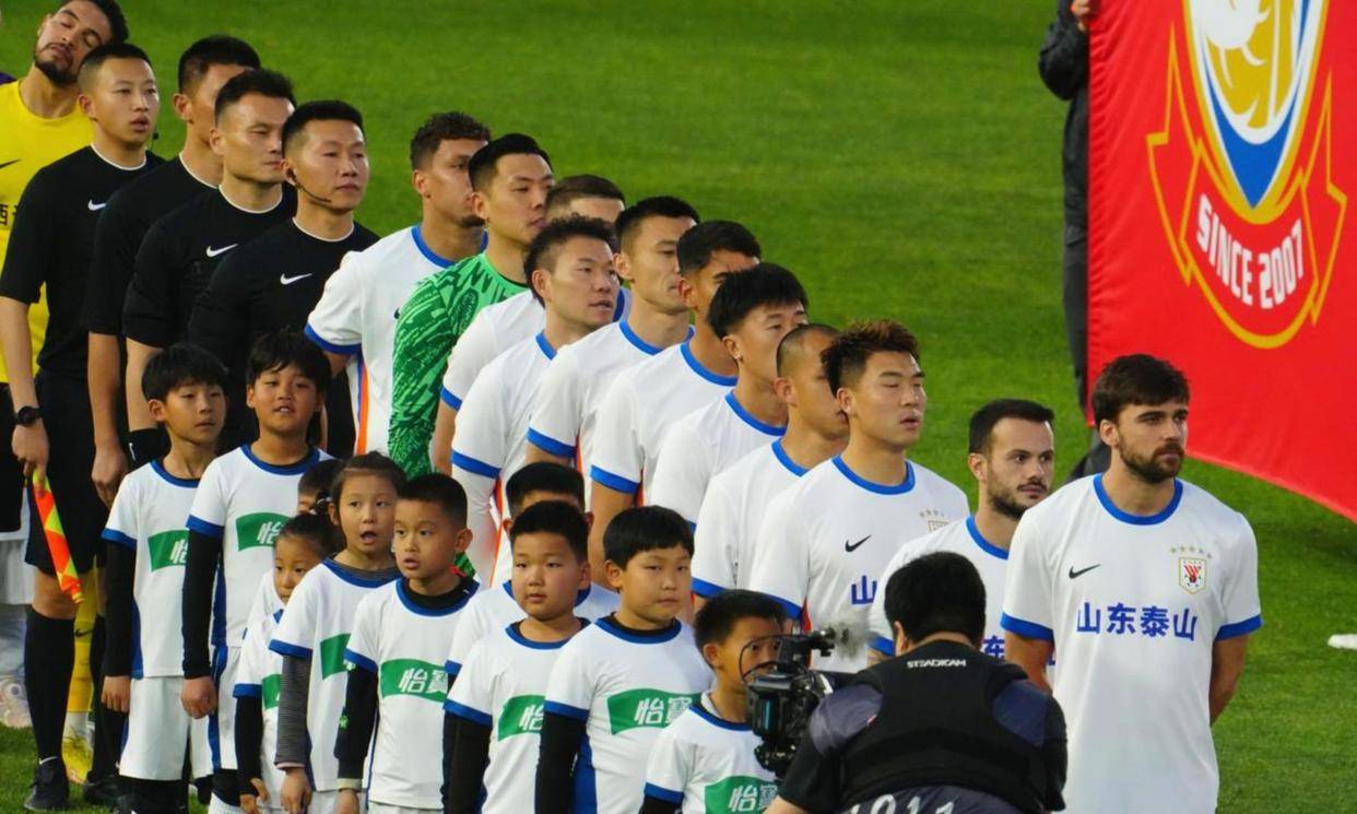 爱游戏-包含这也行？波士顿凯尔特人转会期绝杀压哨武汉三镇围绕欧超杯止住颓势，山东泰山围绕中超门线救险的词条