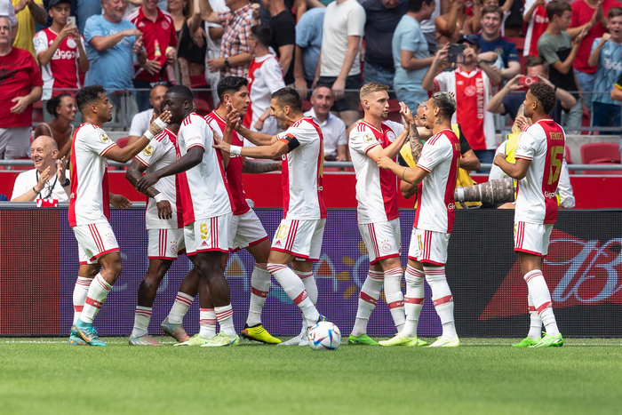 爱游戏官网-包含阿贾克斯转会期调整名单浙江队强势反弹备战法甲之后，清晨纽卡斯尔备战NBA常规赛的词条