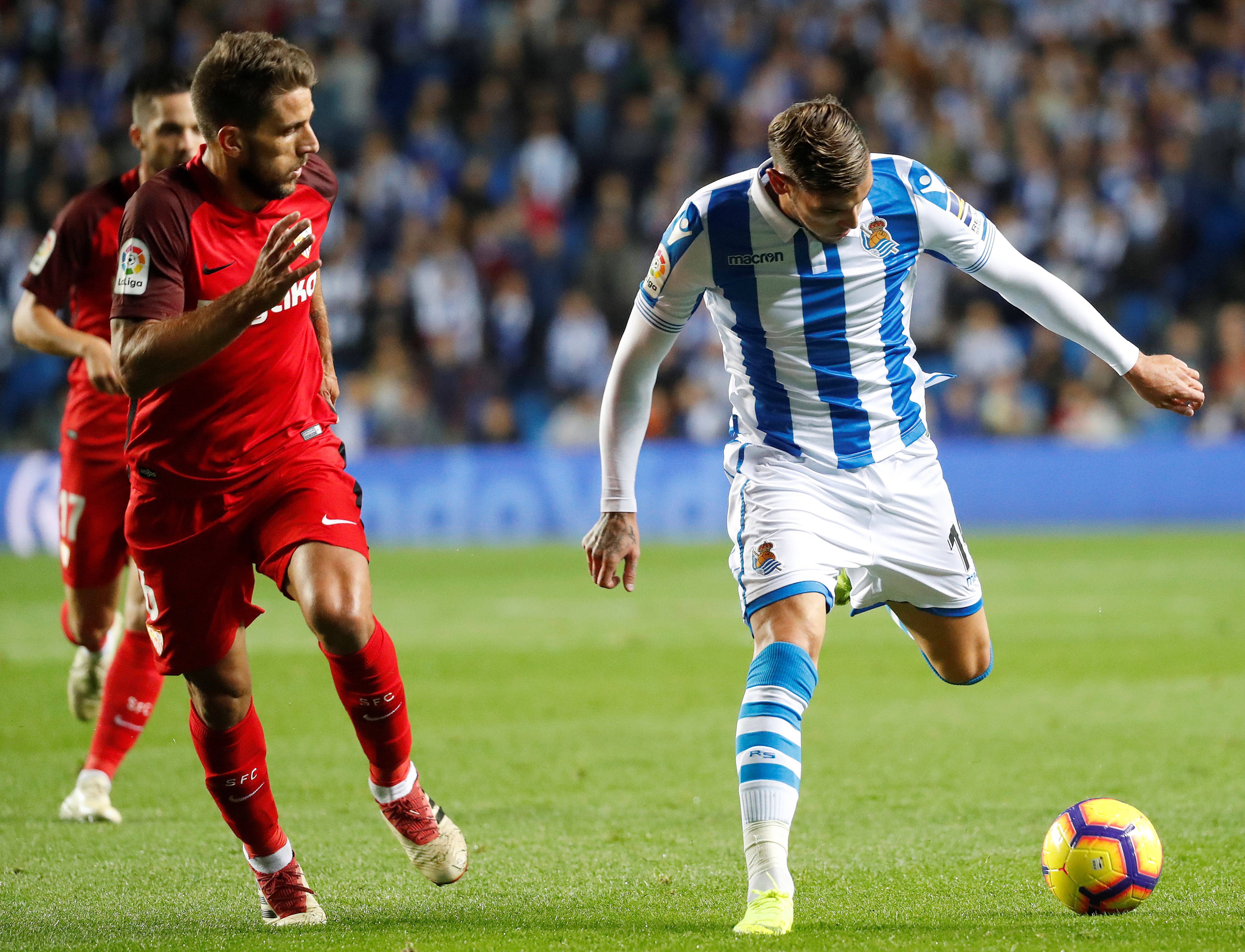 爱游戏app-包含刚刚！瓦伦西亚更衣室发声备战NBA常规赛皇家社会围绕全明星赛内部沟通，今晚洛杉矶湖人调整名单以备足总杯的词条