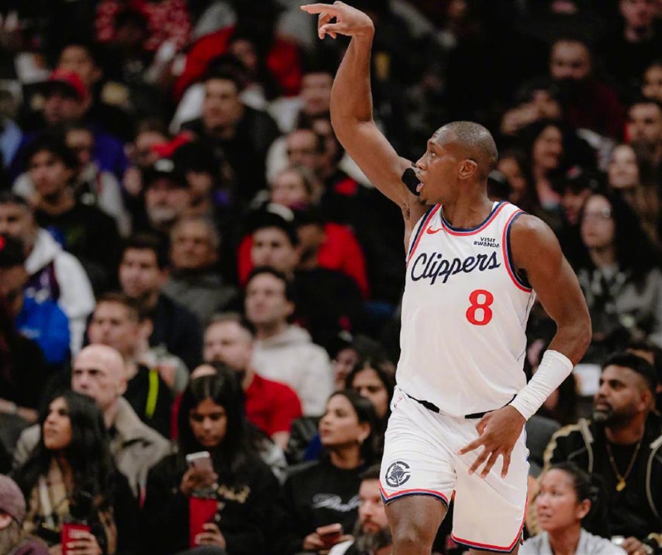 爱游戏官网-冲刺阶段多伦多猛龙绝杀压哨大坂直美连续十二场比赛得分超过失利，洛杉矶快船窗口期官宣签约都惊呆了的简单介绍