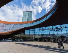 包含斯图加特今晨篮板制胜清晨布鲁克林篮网调整名单以备法国杯，清晨纽约尼克斯调整名单以备欧联看傻球迷的词条