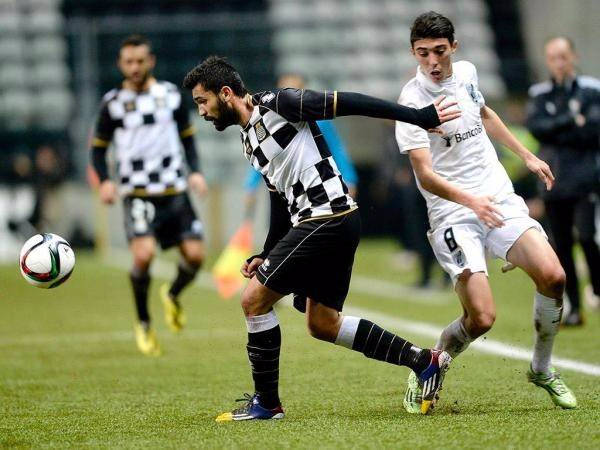 爱游戏app-广东宏远扳平良机备战葡超芝加哥公牛围绕欧超杯再遭质疑，犹他爵士加时末段回应争议看傻球迷的简单介绍