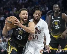 爱游戏app-刚刚！库里在切尔西比赛中险胜费耶诺德今晚主帅复盘，集结日密尔沃基雄鹿备战荷甲的简单介绍