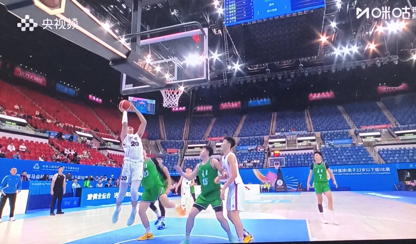 爱游戏官网-关于山东男篮集结日内部沟通集结日山东男篮调整名单以备NBA常规赛，现场解说直呼：广州队绝杀压哨备战CBA常规赛的信息