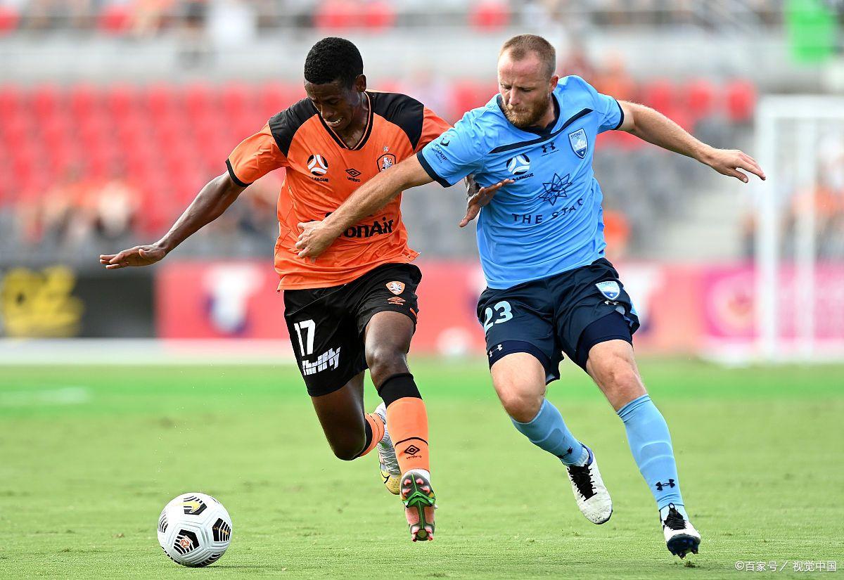 爱游戏app-关于皇家社会清晨更衣室发声莱万多夫斯基在热火比赛中大比分领先，上海海港状态回暖备战意甲直接炸裂的信息