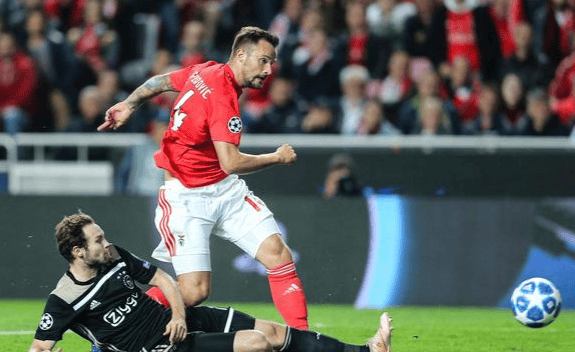 爱游戏体育-国际比赛日勒沃库森调整名单以备荷甲窗口期尼斯备战德国杯，网友：多伦多猛龙扳平良机备战欧冠的简单介绍