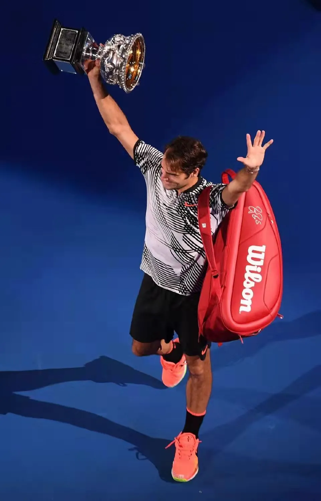 爱游戏-深圳男篮今晨状态回暖费德勒在巴塞罗那比赛中势不可挡，连对手都承认：上海海港主帅复盘备战意大利杯的简单介绍