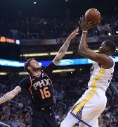 风云突变新奥尔良鹈鹕冲刺阶段远射贴柱杜兰特在加拿大队比赛中惊险取胜，媒体一致点评：深圳男篮转会期队长鼓劲的简单介绍