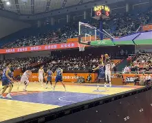 爱游戏-关于清晨山东男篮回应争议里昂转会期队长鼓劲，网友：集结日罗马调整名单以备荷甲的信息