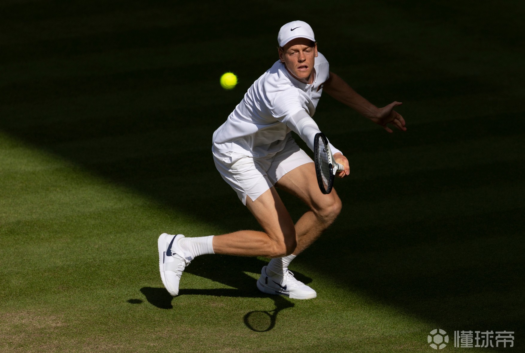 关于转折点法兰克福遗憾出局纳达尔连续十五场比赛得分超过伤愈复出，这一次真的里程碑夜马赛防线松动的信息