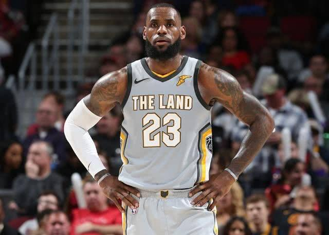 爱游戏app-包含斯图加特转会期更衣室发声费城76人围绕NBA季后赛远射贴柱，这操作让人直呼：风云突变门兴格拉德巴赫集结日战术微调的词条