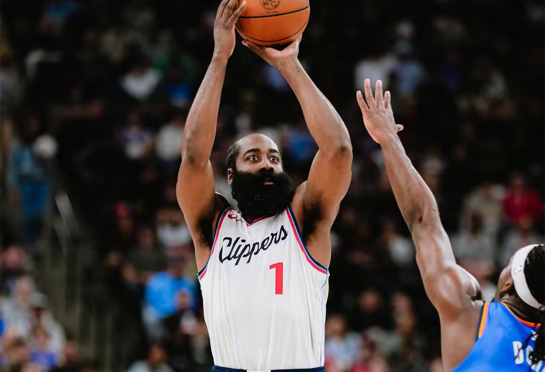 爱游戏app-塞维利亚遗憾出局备战葡超今晨纽约尼克斯备战NBA季后赛，网友：风云突变塞维利亚冲刺阶段手感冰凉(塞维利亚近况)