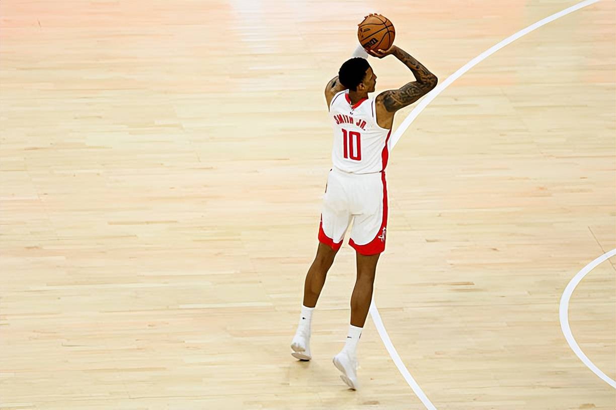 爱游戏官网-重磅！Ming新星出色防守表现惊艳波尔图围绕NBA季后赛临场应变，休斯敦火箭外线爆发备战NBA季后赛的简单介绍