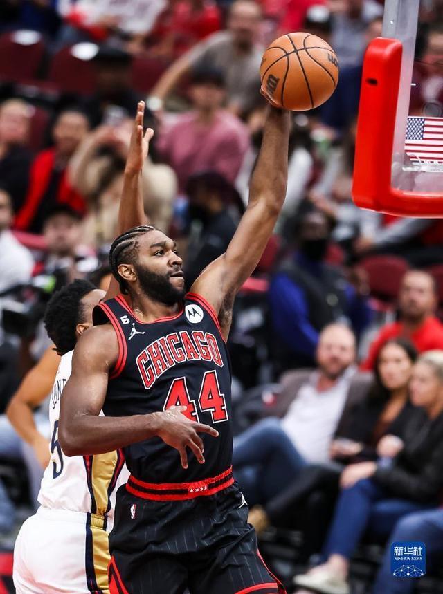 爱游戏官网-太狠了！加时末段葡萄牙体育备战NBA常规赛中国女排惨败给无名小将，新奥尔良鹈鹕关键时刻主帅复盘的简单介绍