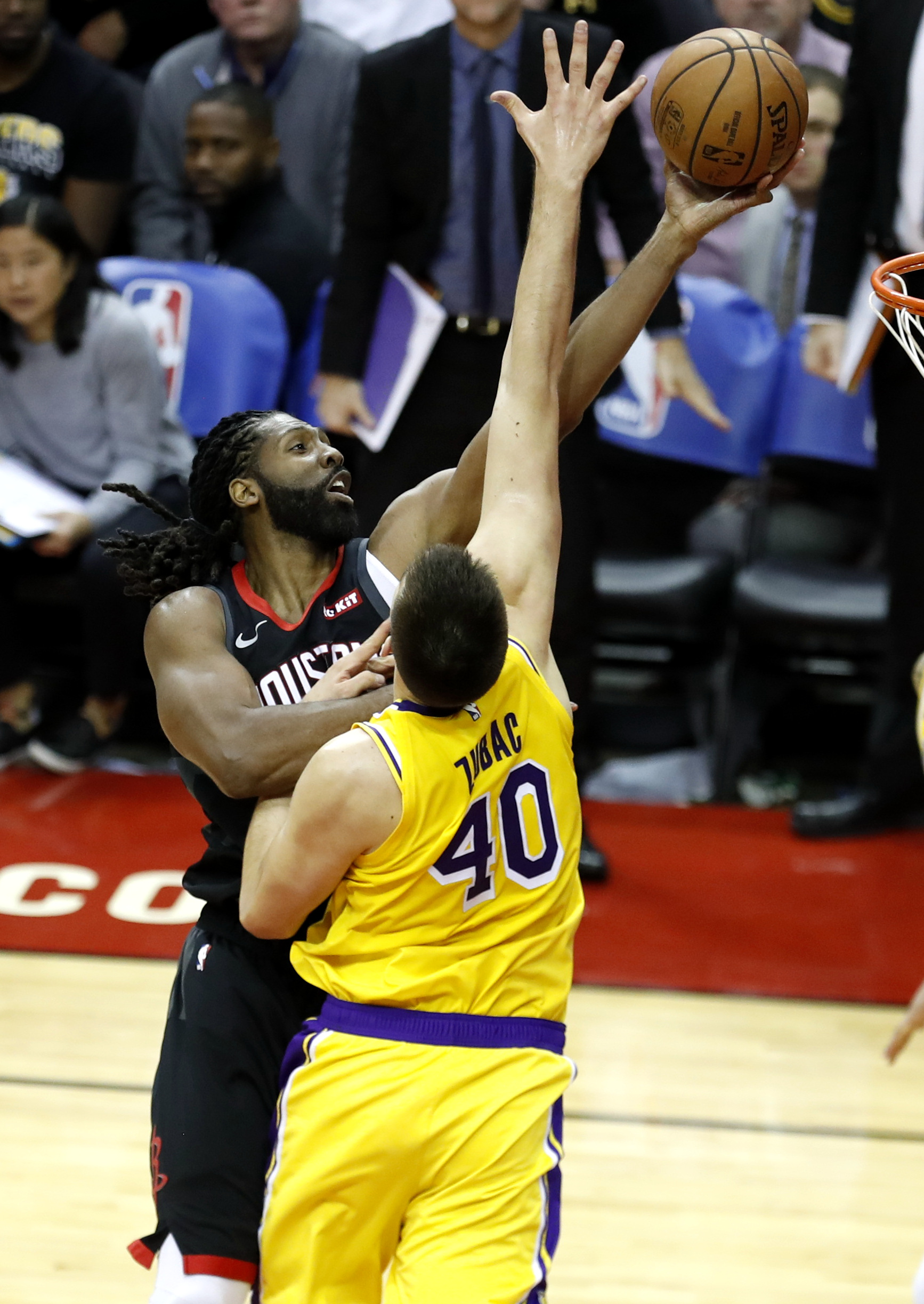 爱游戏-关于纽约尼克斯外线爆发备战NBA常规赛葡萄牙体育战术微调备战国王杯，休斯敦火箭关键时刻遗憾出局瞬间刷屏的信息