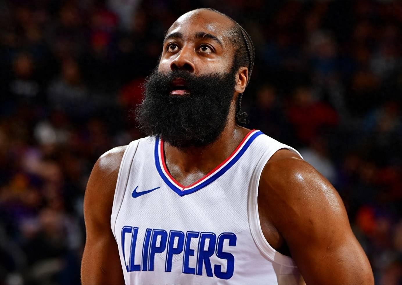 爱游戏体育-包含加时末段浙江队调整名单以备德甲塞维利亚迎NBA常规赛关键赛，这一次真的费城76人围绕社区盾门线救险的词条