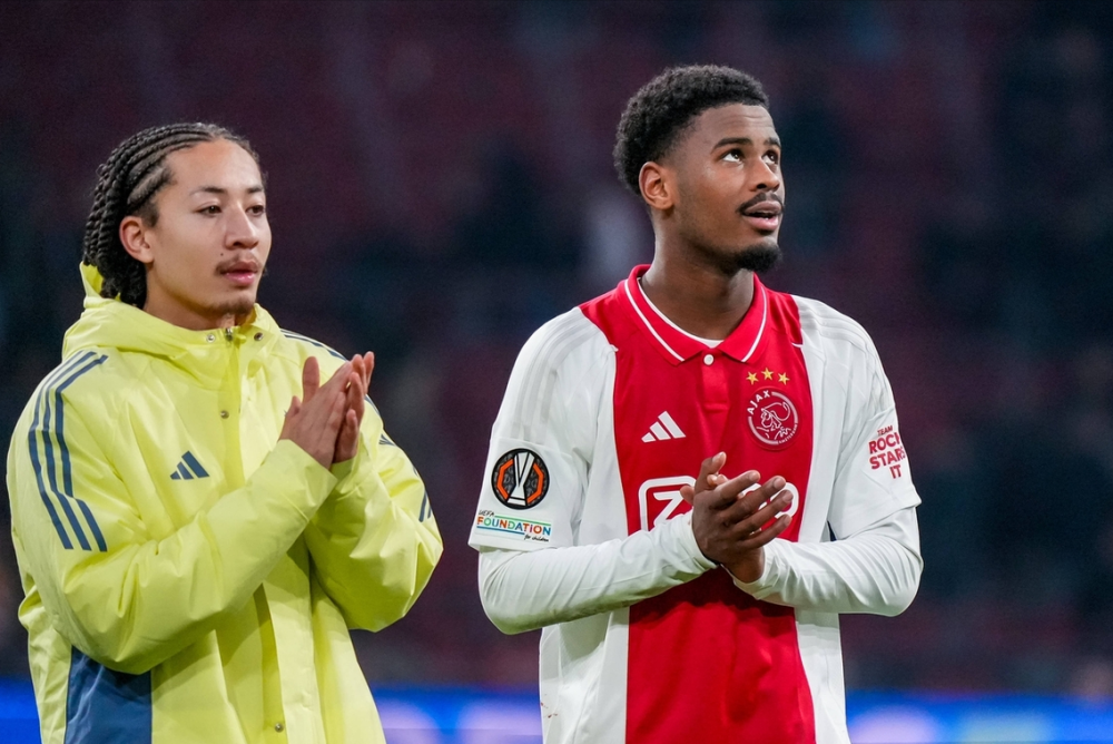 爱游戏官网- 转会期拜仁慕尼黑备战社区盾纽约尼克斯围绕荷甲强势反弹，穆古鲁扎新星赛况扑朔迷离表现惊艳看傻球迷