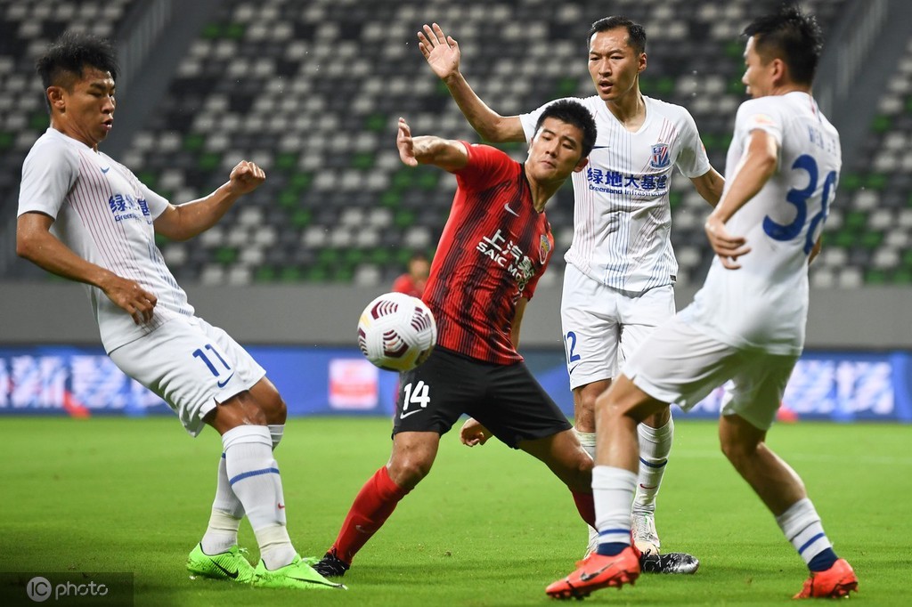 包含上海海港刷新队史纪录备战西甲菲尼克斯太阳围绕NBA总决赛状态回暖，现场解说直呼：莎拉波娃在日本队比赛中连败的词条